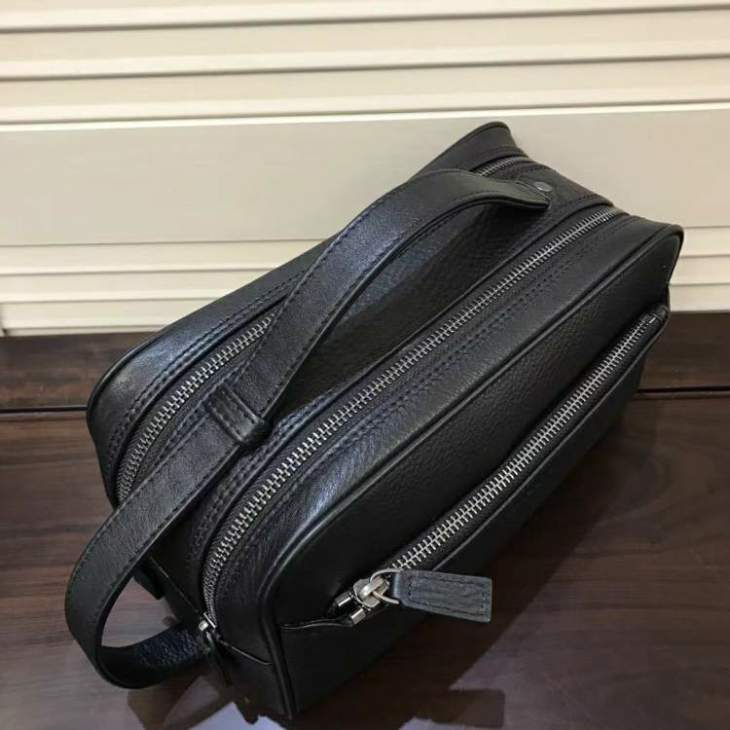 Picture of Prada Handbags _SKUfw241656403fw